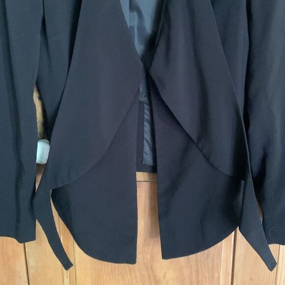 Alice + Olivia black long draped collar tuxedo style blazer - Picture 4 of 13